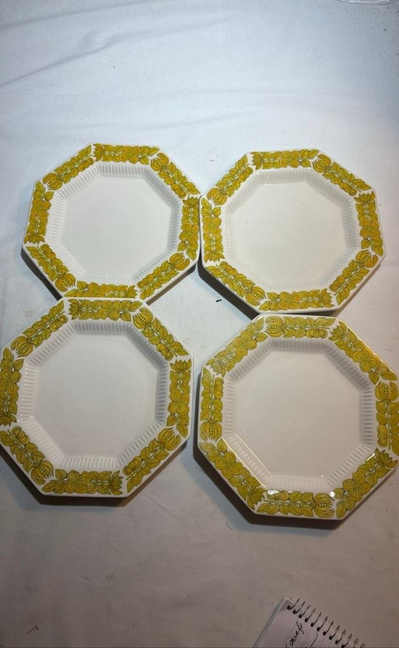Set of 4 Independence Ironstone Salad Plates
